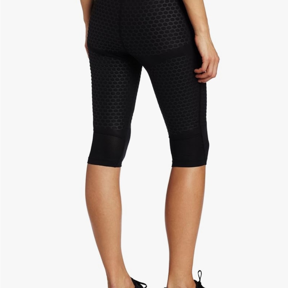 •SALOMON• Women's EXO IV 3/4 Tight Black High Rise